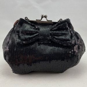 🖤 Adorable Betsey Johnson Sequin Bow Mini Bag 🖤